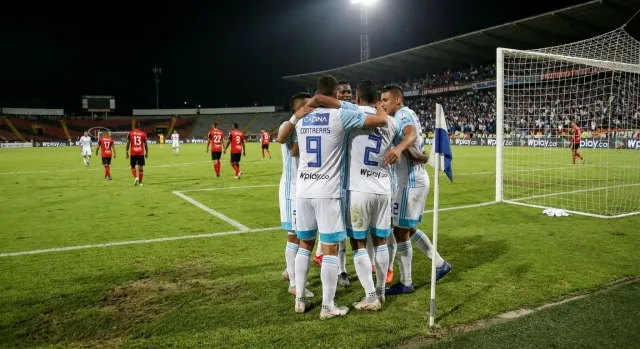 Millonarios derrota a Cúcuta con gol de Contreras en el descuento