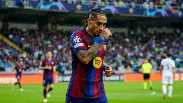 Raphinha: wants to renew and retire at Barcelona