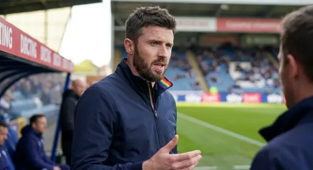 Carrick: referee apology isn't enough for United