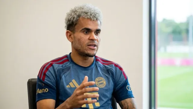 Luis Díaz señala a Harry Kane como favorito al Balón de Oro