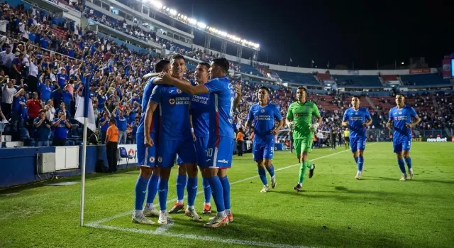 Cruz Azul missing three starters to face Toluca