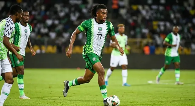 Iwobi llega a 100 partidos con Nigeria