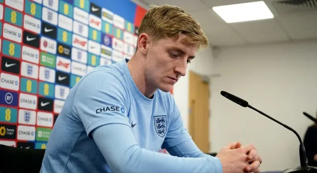 Gordon: Premier League Wore England Down
