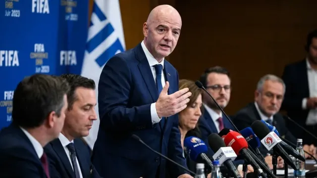 Four Top Leagues Demand FIFA Overhaul