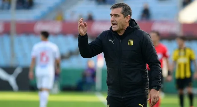 Peñarol grinds out win, awaits news on Leonel Jaime