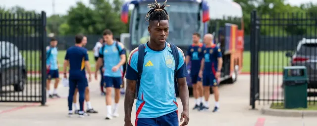 Nico Williams deja la concentración de España, lesionado