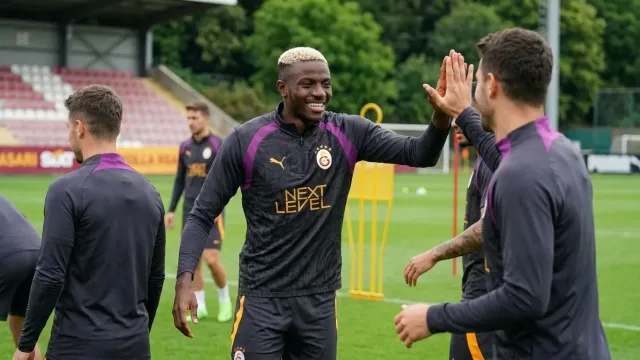 Osimhen regresa y asiste el gol de la remontada del Galatasaray