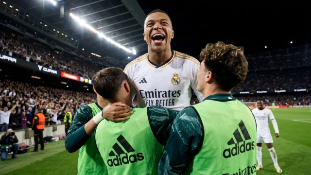 Doblete de Mbappé da el Clásico al Madrid