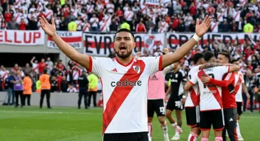 Paulo Díaz superó a Marcelo Salas y es el chileno con más títulos en la historia de River