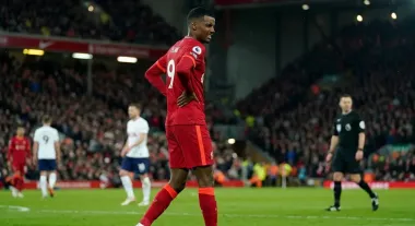 Isak Returns to Liverpool Early with "Minor" Injury