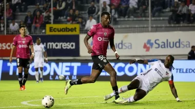 Loor abre la puerta a una copa intermedia en el fútbol ecuatoriano