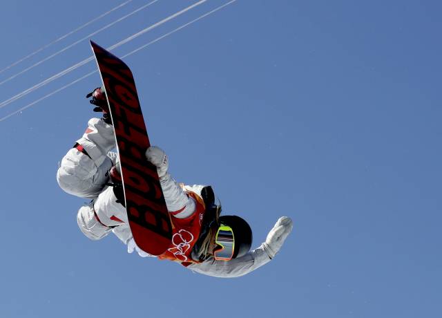 Kim logra 1er oro olímpico en snowboard; esquí alpino inicia