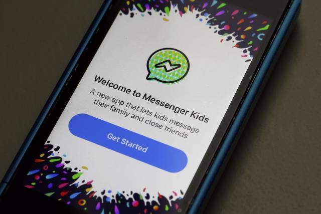 Facebook avanza con app para niños pese a críticas