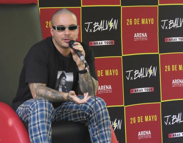 J Balvin reconoce a las mujeres en el reggaetón