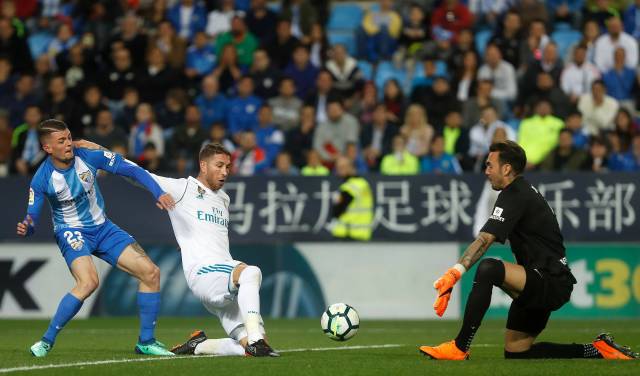 Atlético vence 3-0 al Levante y protege el segundo lugar