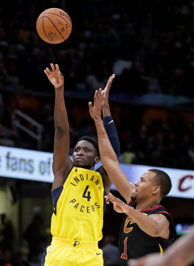 Con 32 puntos de Oladipo, Pacers sorprenden a Cavaliers