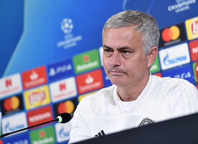 Clásicos en Inglaterra y Alemania animan el fin de semana