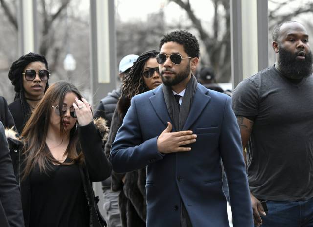 Jussie Smollett se declara inocente de mentir sobre ataque