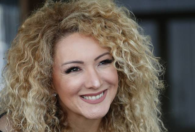 Erika Ender: “La música vuelve el dolor en arte”