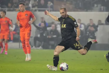 Giorgio Chiellini: De leyenda en la cancha a visionario en las oficinas