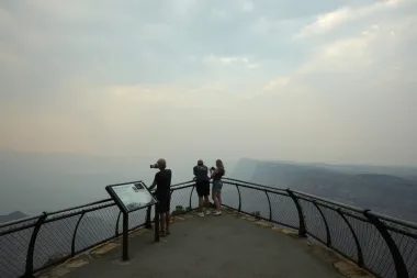 El incendio del Gran Cañón y la controversia de su manejo: ¿una estrategia adecuada o negligencia federal?