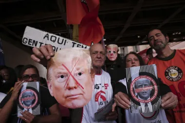 El tiro por la culata de Trump: cómo su enfrentamiento con Lula fortaleció al presidente brasileño