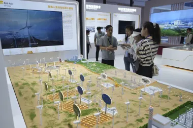 China y su batalla económica: ‘Anti-involución’, sobrecapacidad y el punto de quiebre industrial