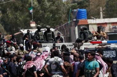 Druzos y Beduinos: el conflicto olvidado que volvió a encender una Siria fracturada