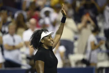Venus Williams desafía al tiempo y al escepticismo: una leyenda que se niega a caer