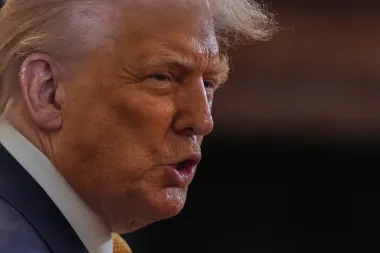 ¿Protegiendo o Perjudicando a la Industria?: Las Contradicciones del Acuerdo Comercial entre EE.UU. y Japón Bajo Trump