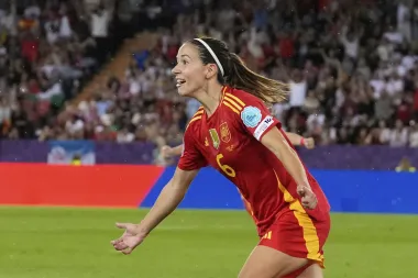 Demasiado fútbol, demasiado pronto: la sobrecarga invisible en el fútbol femenino