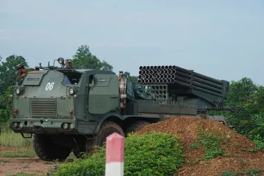Tensión en la frontera: Tailandia y Camboya al borde de una guerra real