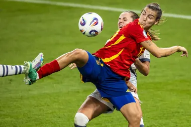 España al frente del cambio: la revolución silenciosa del fútbol femenino que nadie quiere ver