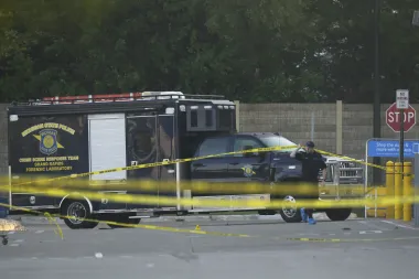 Terror en un Walmart: ¿Reflejo de una América atrapada en una crisis de violencia?