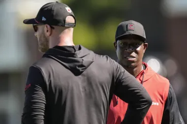 La nueva actitud de los Atlanta Falcons: sangre joven, mentoría veterana y un ‘edge’ renovado
