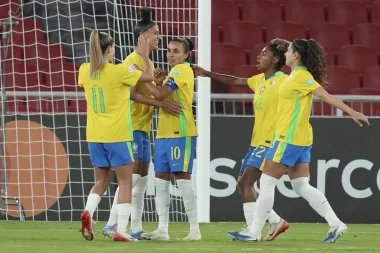 Brasil arrolla y sueña en grande: ¿Estamos ante la mejor generación del fútbol femenino sudamericano?