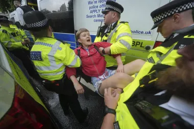 Prohibición, protesta y justicia: Palestina Action contra el gobierno británico