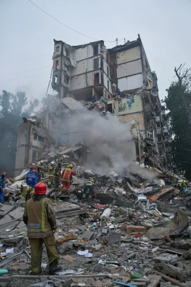 Kyiv bajo fuego: la escalada de violencia rusa y la resistencia ucraniana