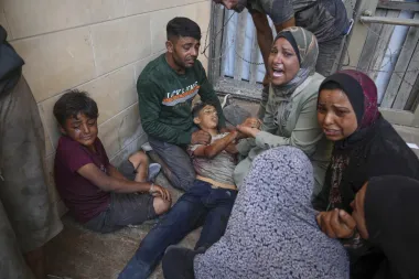 Hambre, horror y esperanza: la tragedia humanitaria en Gaza entre ayuda restringida y violencia desatada