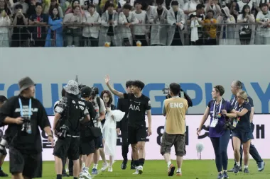 Son Heung-min se despide de Tottenham con lágrimas y gloria en Seúl