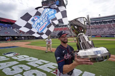 Béisbol sobre ruedas: cómo Bristol Motor Speedway se convirtió en el epicentro de la innovación deportiva