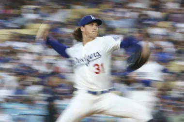 Una noche de béisbol inolvidable: victorias cerradas y actuaciones que vuelan la mente