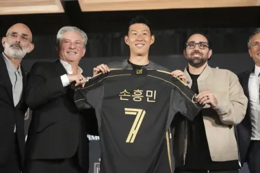 Son Heung-min aterriza en Los Ángeles: La MLS da otro golpe mundial