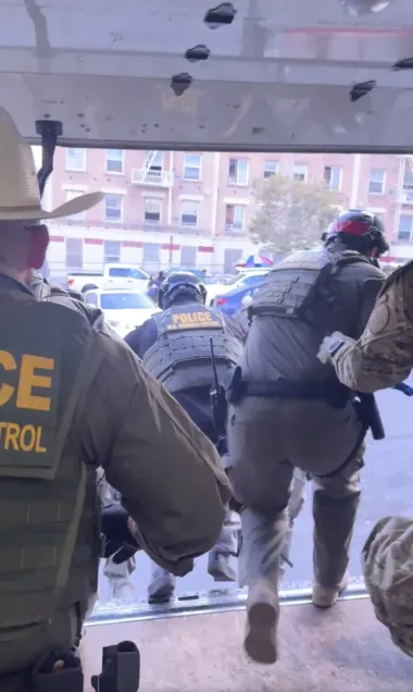 ‘Operación Caballo de Troya’: el nuevo rostro de la política migratoria en Los Ángeles