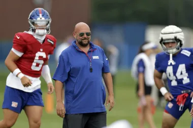 ¿Deben jugar los titulares en la pretemporada de la NFL? El dilema que divide a entrenadores y estrellas