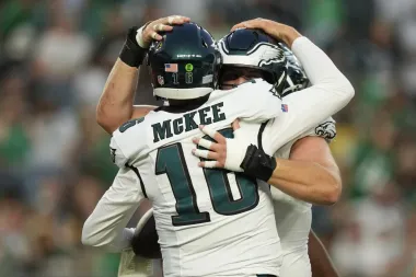 ‘Tush Push’: El polémico secreto imparable de los Eagles que casi prohíbe la NFL