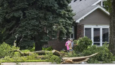 La tormenta perfecta: cómo un fenómeno meteorológico extremo sacudió Nebraska y expuso vulnerabilidades críticas