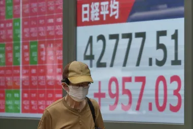 La economía global entre la tregua comercial, recortes de tasas e inflación persistente