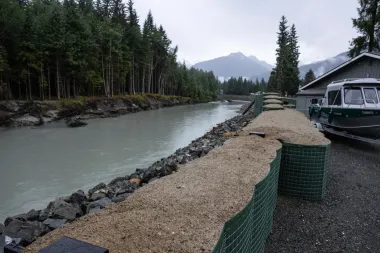 Alerta en Alaska: El deshielo glaciar que amenaza con arrasar Juneau cada verano
