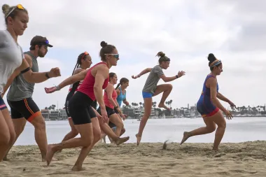 Beach Sprint: La nueva joya olímpica que mezcla velocidad, resiliencia y fiesta costera